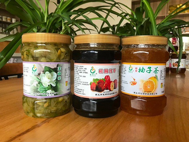 茉莉花花茶、桂圓紅棗花茶、柚子花茶